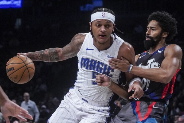 Bridges scores 42 points 26 in first quarter as Nets snap